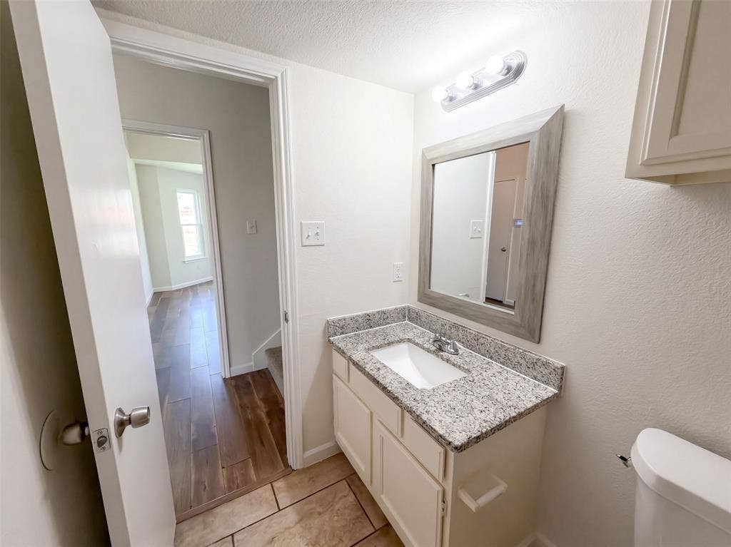 832 Brockden Drive, Mesquite, TX 75149 832 Brockden Drive, Mesquite, TX 75149