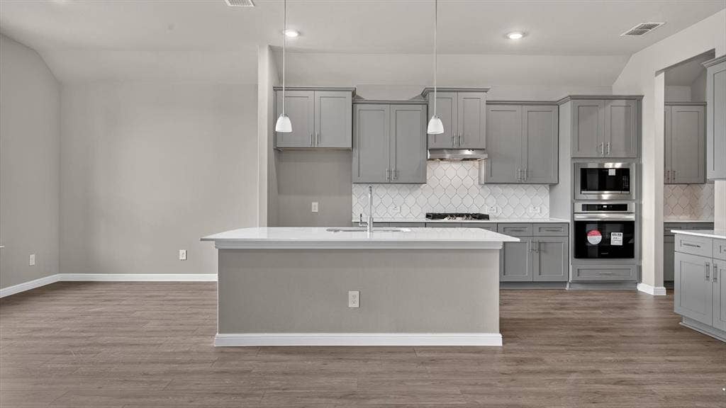 3292 PIER VIEW Street, Grand Prairie, TX 76065 Kitchen - All Home and community information, including pricing, included features, terms, availability and amenities, are subject to change at any time without notice or obligation. All Drawings, pictures, photographs, video, square footages, floor plans, elevations, features, colors and sizes are approximate for illustration purposes only and will vary from the homes as built.