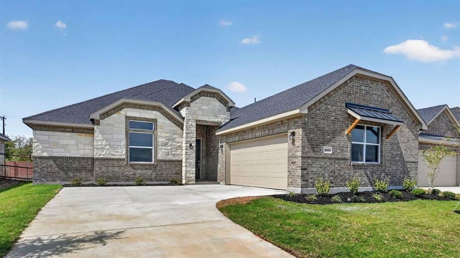 Property photo for 3292 PIER VIEW Street, Grand Prairie, TX