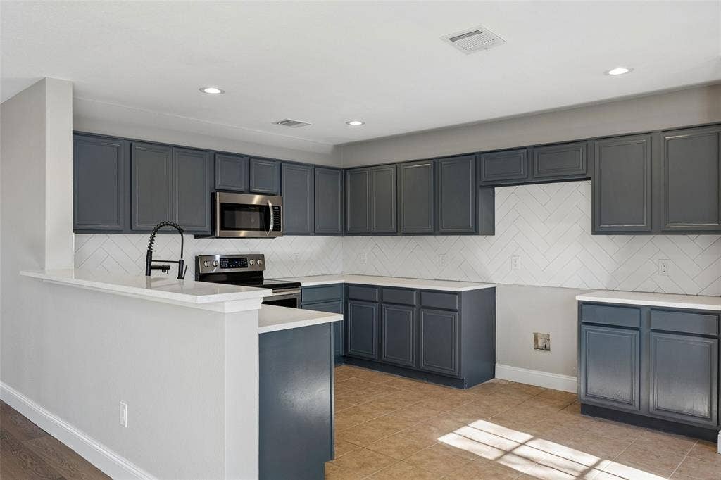 10137 Mount Pheasant Road, Fort Worth, TX 76108 10137 Mount Pheasant Road, Fort Worth, TX 76108