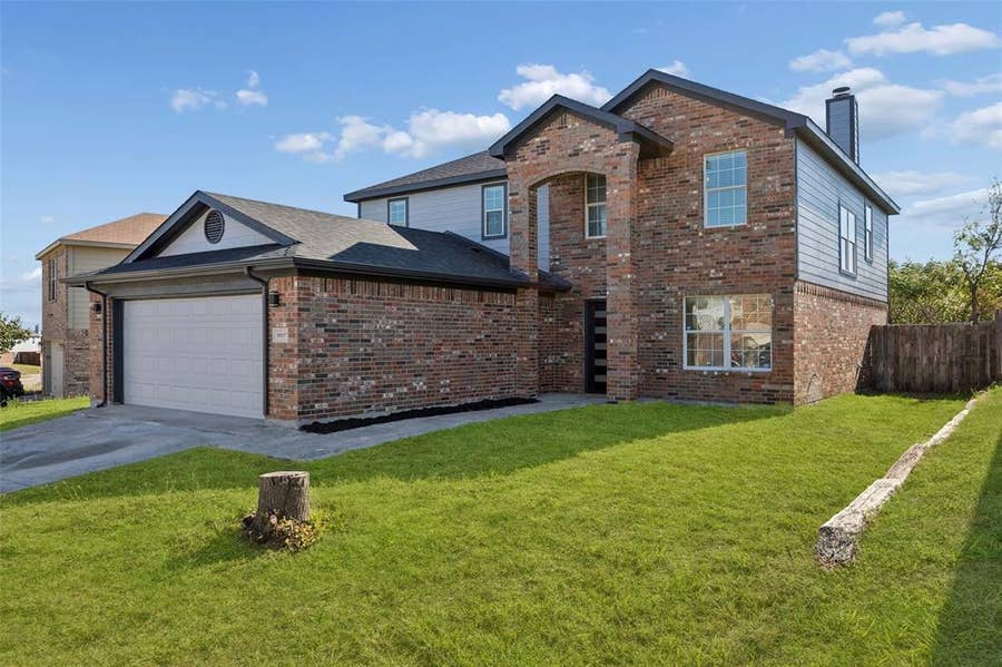Property photo for 10137 Mount Pheasant Road, Fort Worth, TX