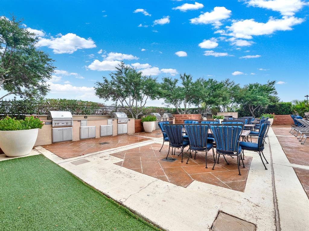 330 Las Colinas Boulevard E, #228, Irving, TX 75039 330 Las Colinas Boulevard E, #228, Irving, TX 75039
