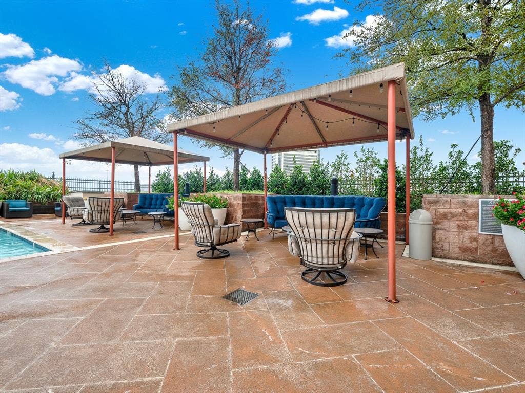 330 Las Colinas Boulevard E, #228, Irving, TX 75039 330 Las Colinas Boulevard E, #228, Irving, TX 75039