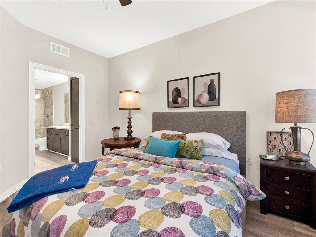 330 Las Colinas Boulevard E, #228, Irving, TX 75039 330 Las Colinas Boulevard E, #228, Irving, TX 75039