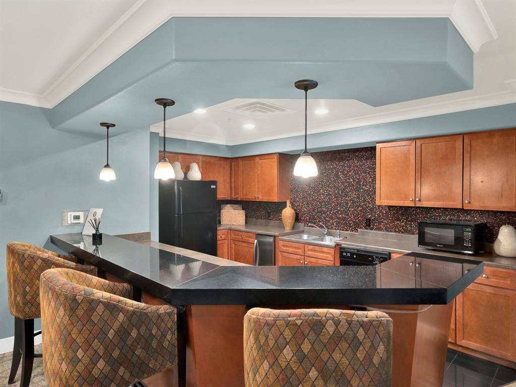 330 Las Colinas Boulevard E, #228, Irving, TX 75039 330 Las Colinas Boulevard E, #228, Irving, TX 75039
