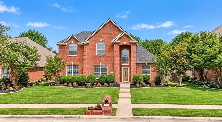 Property photo for 1808 Lacey Oak Lane, Keller, TX