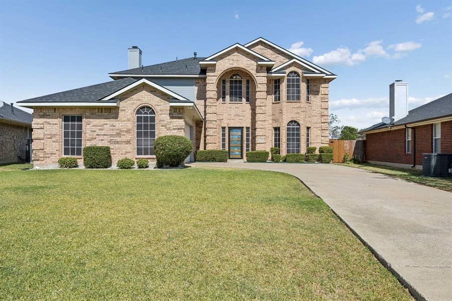 Property photo for 2212 San Simeon Drive, Mesquite, TX