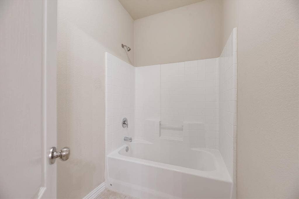 4829 Lemon Grove Drive, Fort Worth, TX 76135 4829 Lemon Grove Drive, Fort Worth, TX 76135