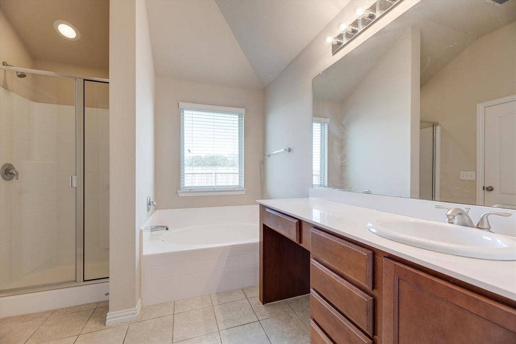 4829 Lemon Grove Drive, Fort Worth, TX 76135 4829 Lemon Grove Drive, Fort Worth, TX 76135