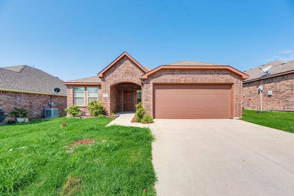 4829 Lemon Grove Drive, Fort Worth, TX 76135 4829 Lemon Grove Drive, Fort Worth, TX 76135