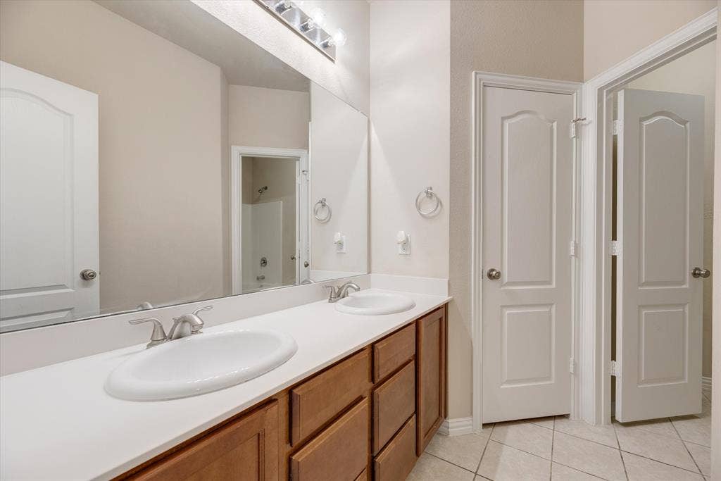 4829 Lemon Grove Drive, Fort Worth, TX 76135 4829 Lemon Grove Drive, Fort Worth, TX 76135