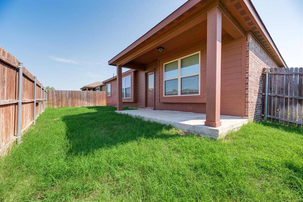 4829 Lemon Grove Drive, Fort Worth, TX 76135 4829 Lemon Grove Drive, Fort Worth, TX 76135