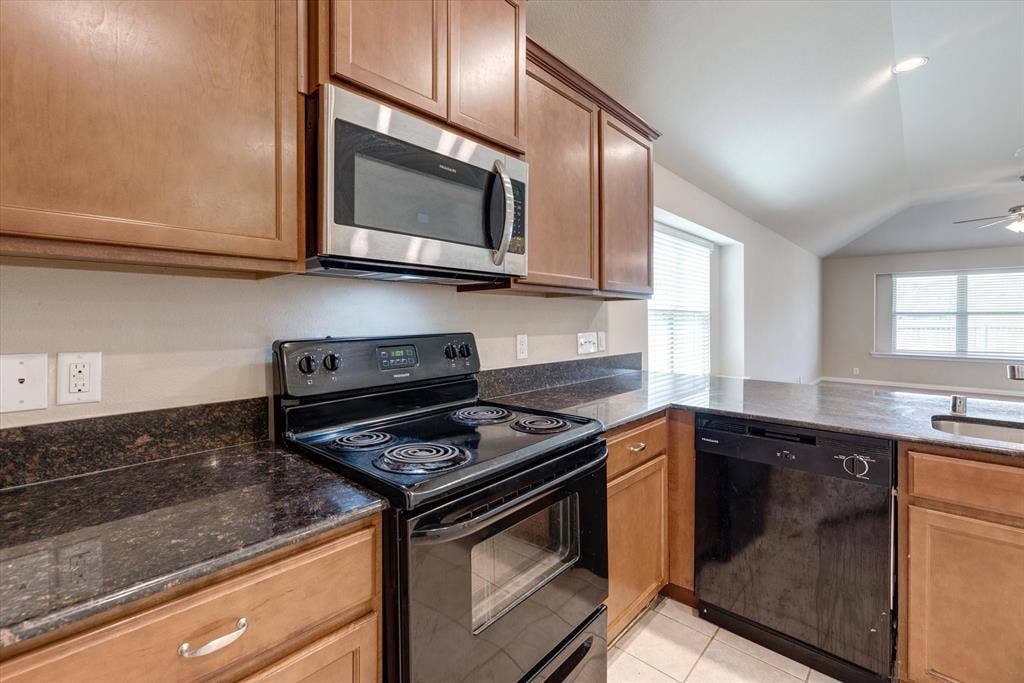 4829 Lemon Grove Drive, Fort Worth, TX 76135 4829 Lemon Grove Drive, Fort Worth, TX 76135