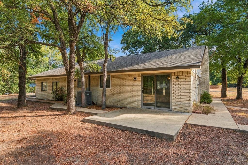 167 Tall Timber Trail, Whitney, TX 76692