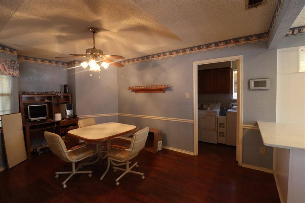 3709 Racquet Court, Plano, TX 75023 3709 Racquet Court, Plano, TX 75023