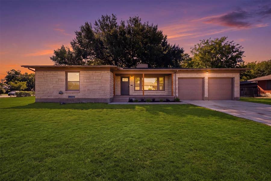 Property photo for 2266 Sutter Street, Dallas, TX