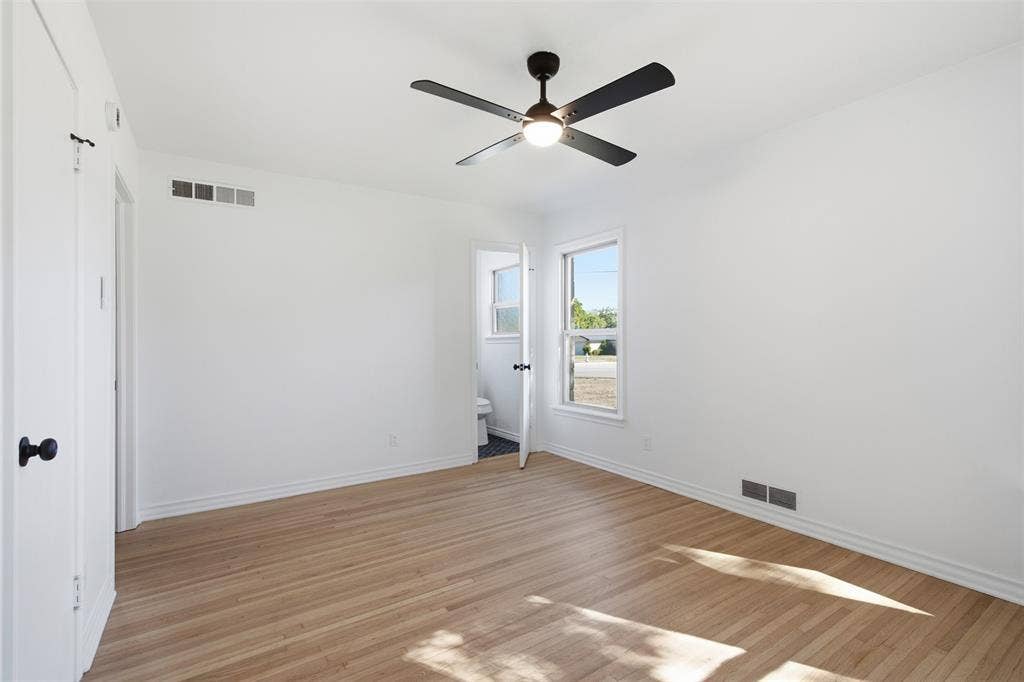 2266 Sutter Street, Dallas, TX 75216 2266 Sutter Street, Dallas, TX 75216