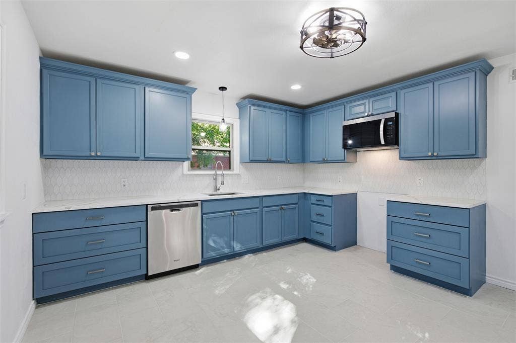 2266 Sutter Street, Dallas, TX 75216 2266 Sutter Street, Dallas, TX 75216