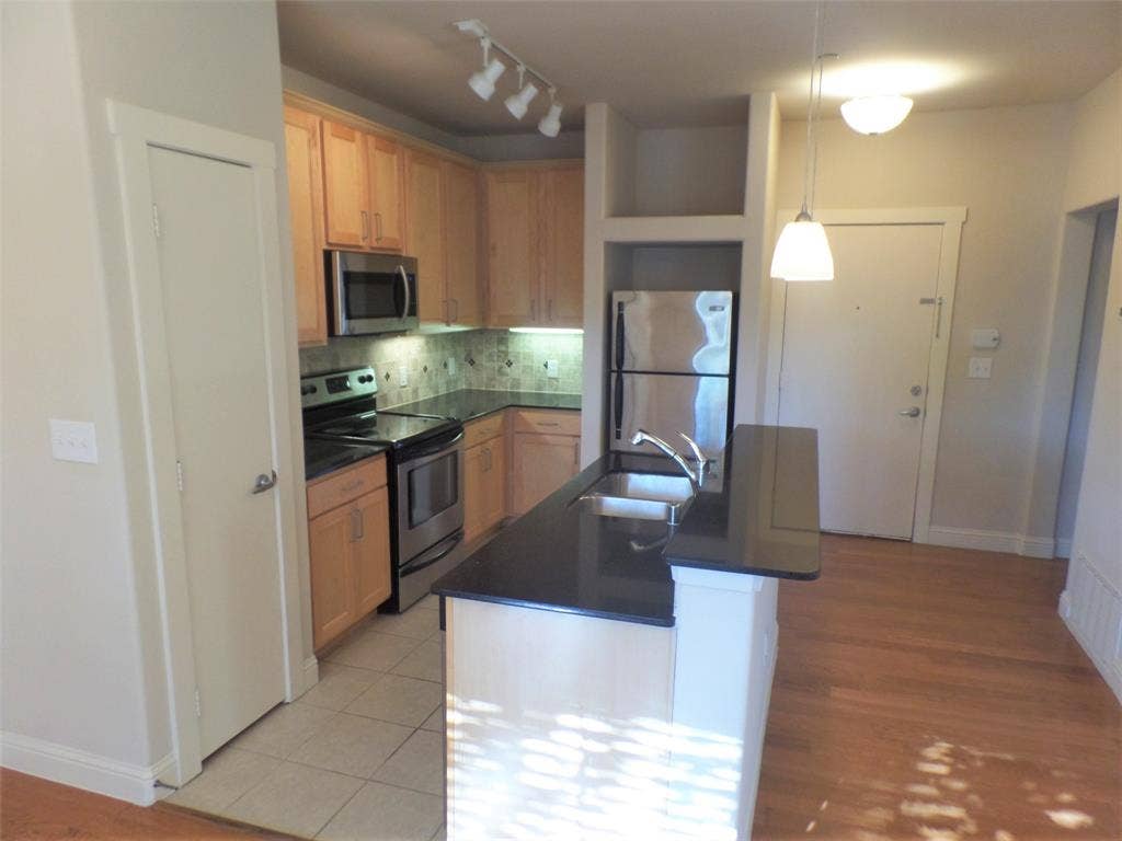 6159 Oram Street, #105, Dallas, TX 75214 6159 Oram Street, #105, Dallas, TX 75214