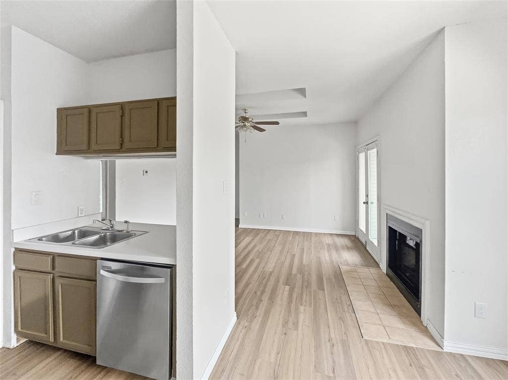 7126 Holly Hill Drive, #304, Dallas, TX 75231