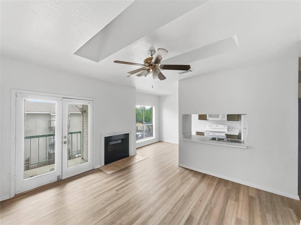 7126 Holly Hill Drive, #304, Dallas, TX 75231