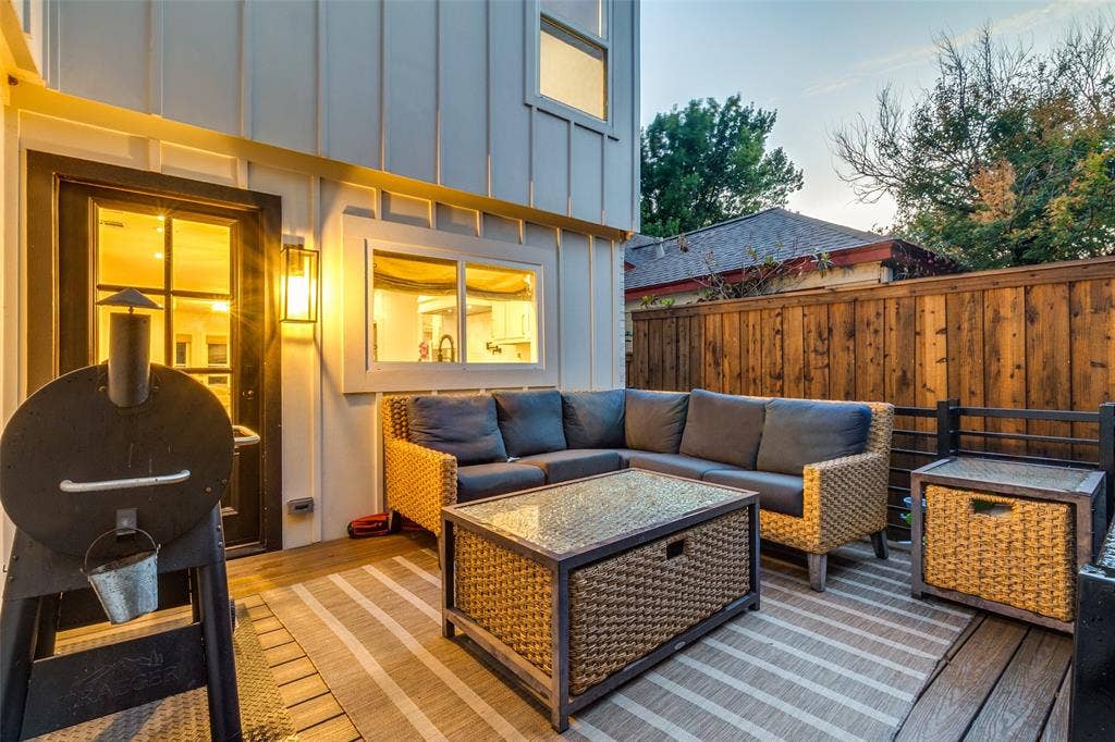 5931 Kenwood Avenue, Dallas, TX 75206 5931 Kenwood Avenue, Dallas, TX 75206