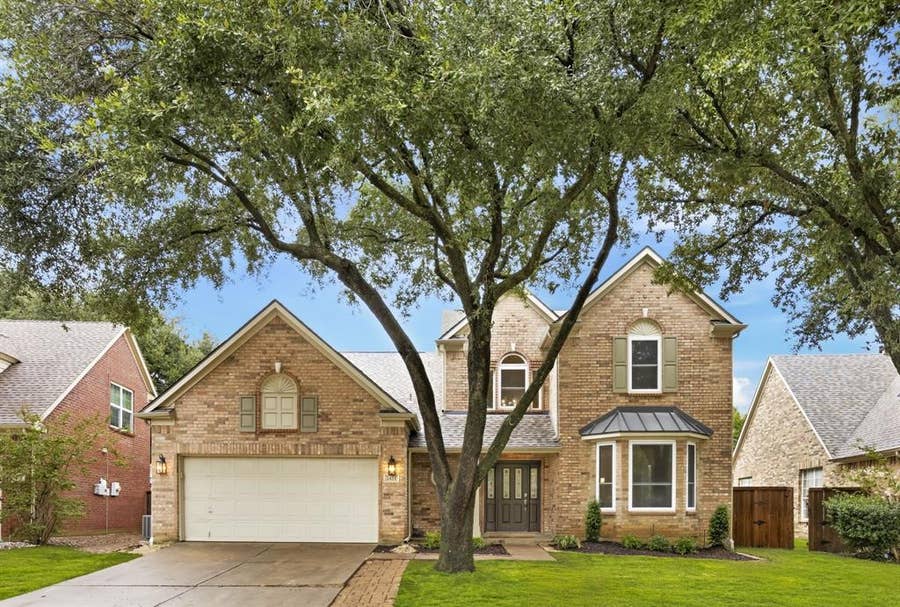 Property photo for 2408 Amber Lane, Flower Mound, TX