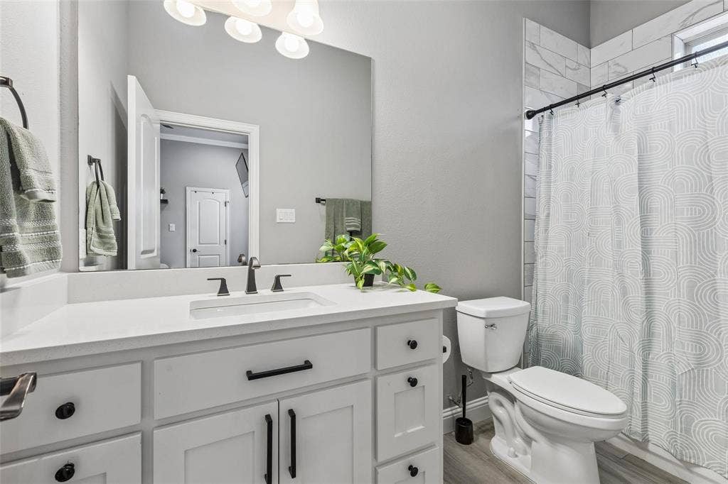 101 Sycamore Lane, Roanoke, TX 76262