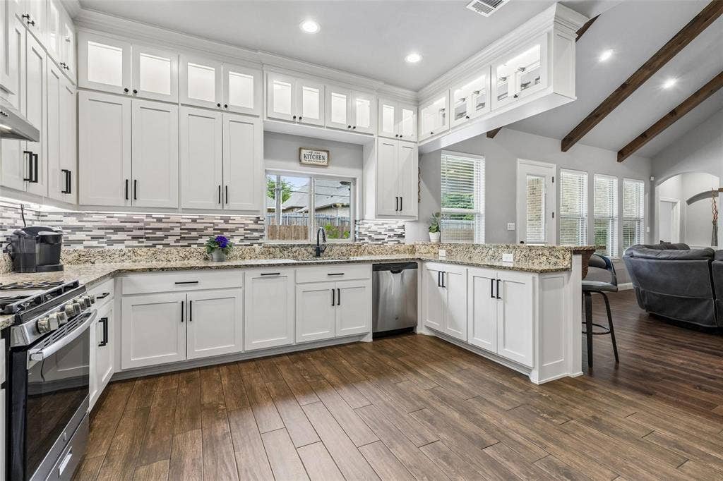 101 Sycamore Lane, Roanoke, TX 76262