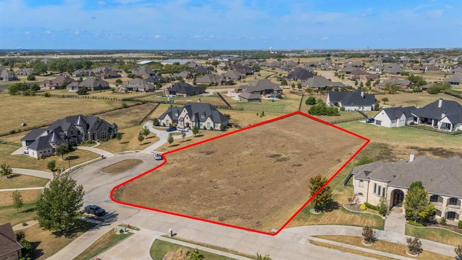 Property photo for 1118 Cambridge Court, McLendon Chisholm, TX