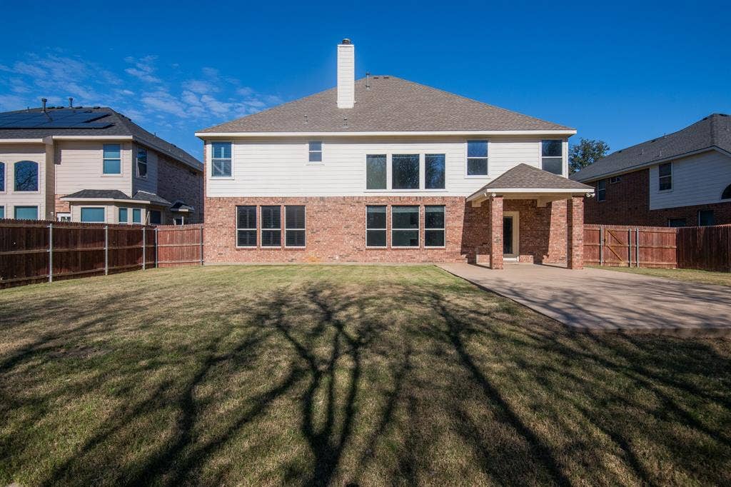 2319 Comanche Trail, Grand Prairie, TX 75052 2319 Comanche Trail, Grand Prairie, TX 75052