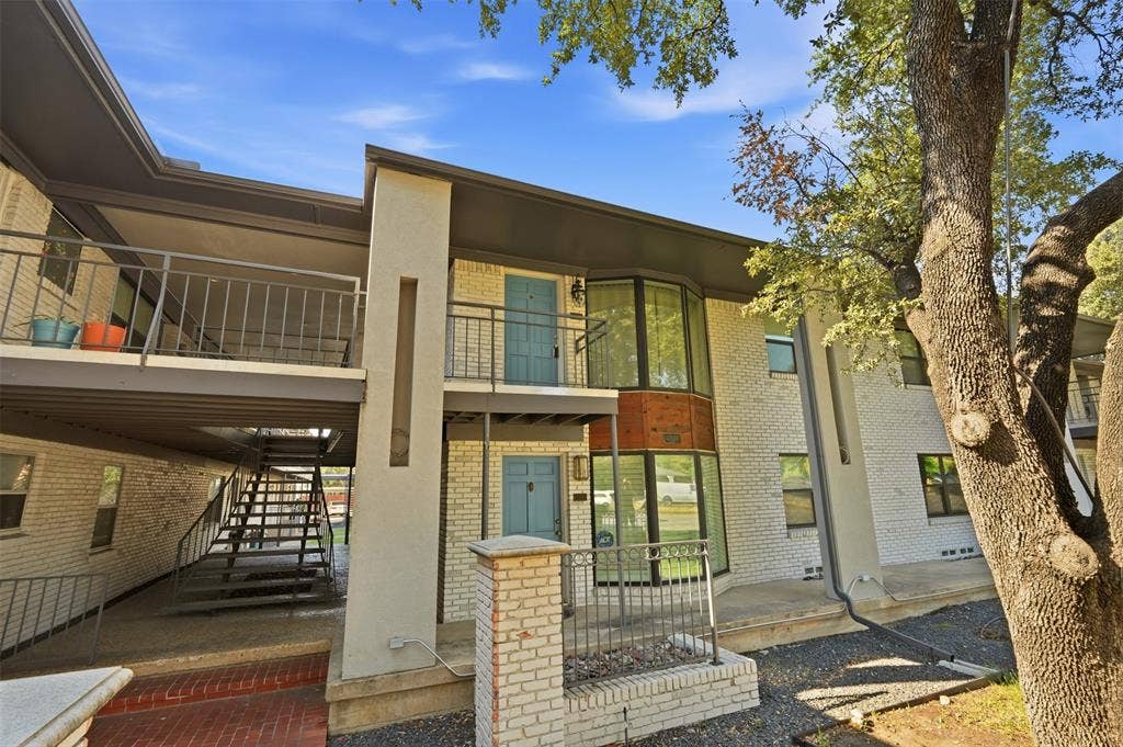 3929 Inwood Road, #2021, Dallas, TX 75209