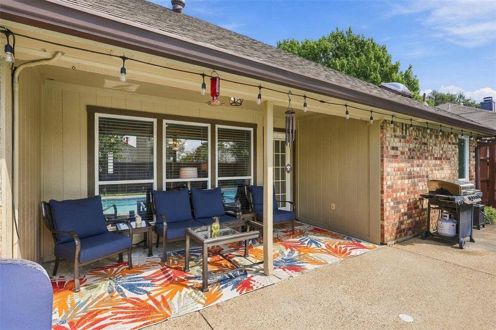 6036 Sundown Drive, Watauga, TX 76148 6036 Sundown Drive, Watauga, TX 76148