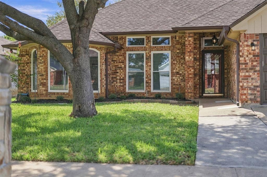 6036 Sundown Drive, Watauga, TX 76148 6036 Sundown Drive, Watauga, TX 76148