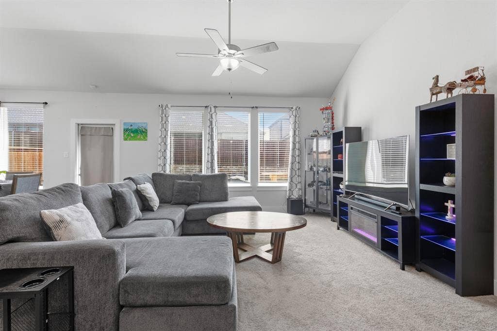 2434 Pebble Bank Lane, Midlothian, TX 76065 2434 Pebble Bank Lane, Midlothian, TX 76065