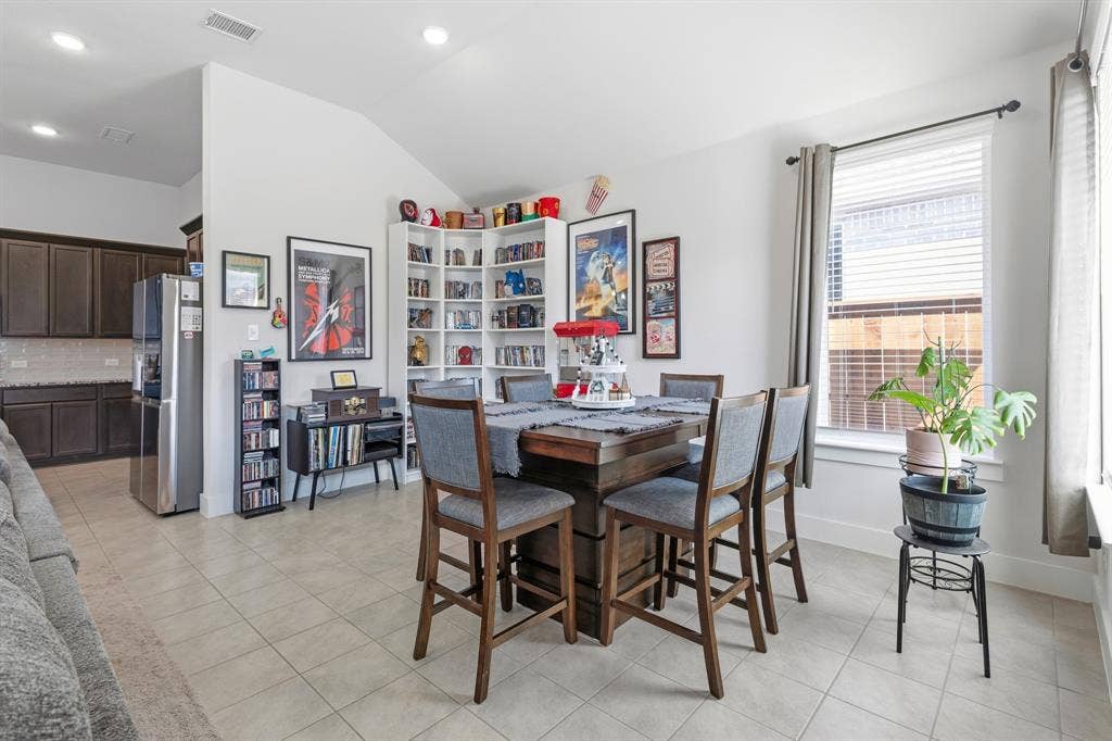 2434 Pebble Bank Lane, Midlothian, TX 76065 2434 Pebble Bank Lane, Midlothian, TX 76065