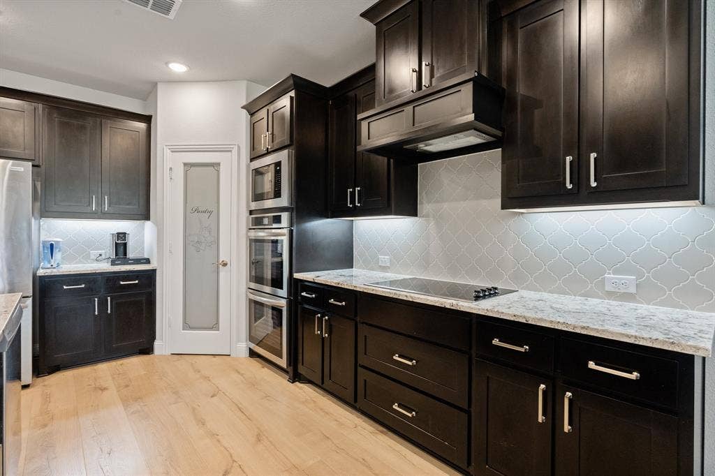 12516 Panther Creek Drive, Godley, TX 76044 12516 Panther Creek Drive, Godley, TX 76044