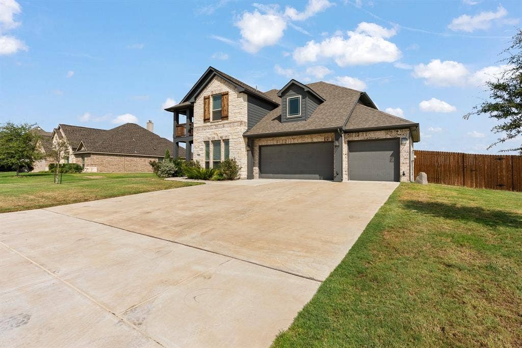 12516 Panther Creek Drive, Godley, TX 76044 12516 Panther Creek Drive, Godley, TX 76044