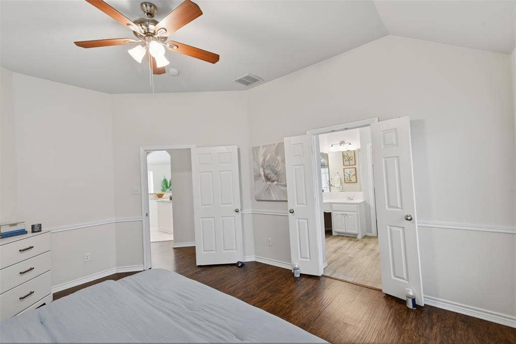 416 Kyle Lane, Lewisville, TX 75067