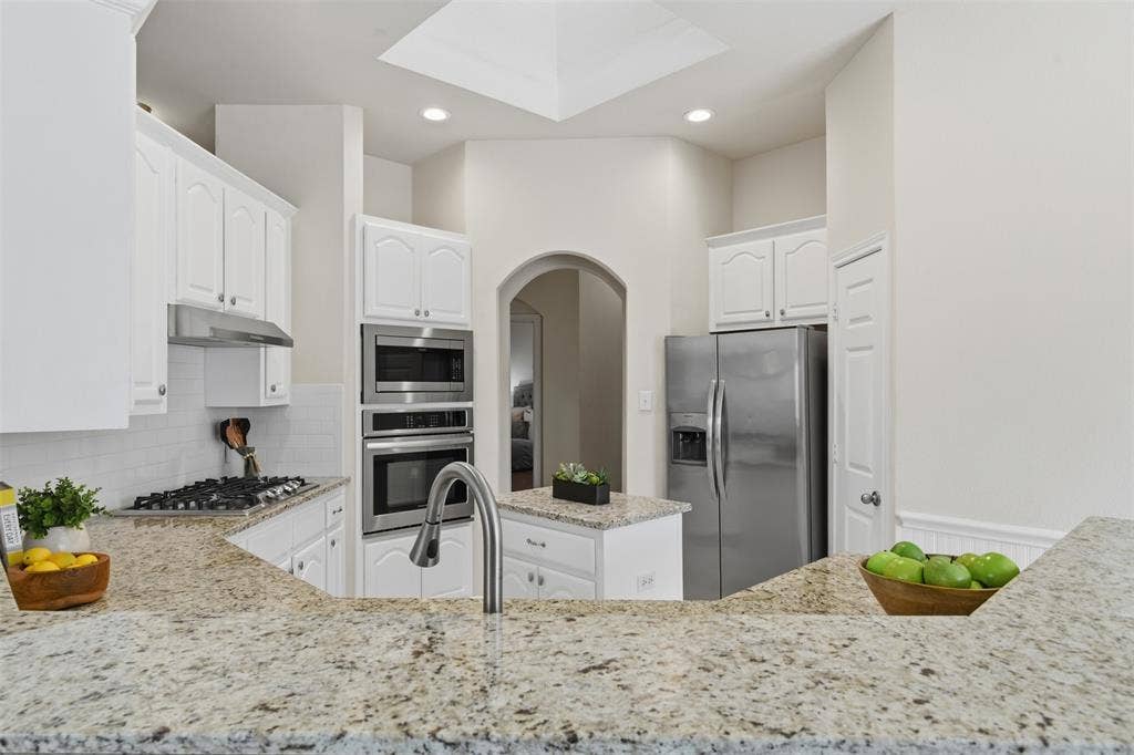 416 Kyle Lane, Lewisville, TX 75067