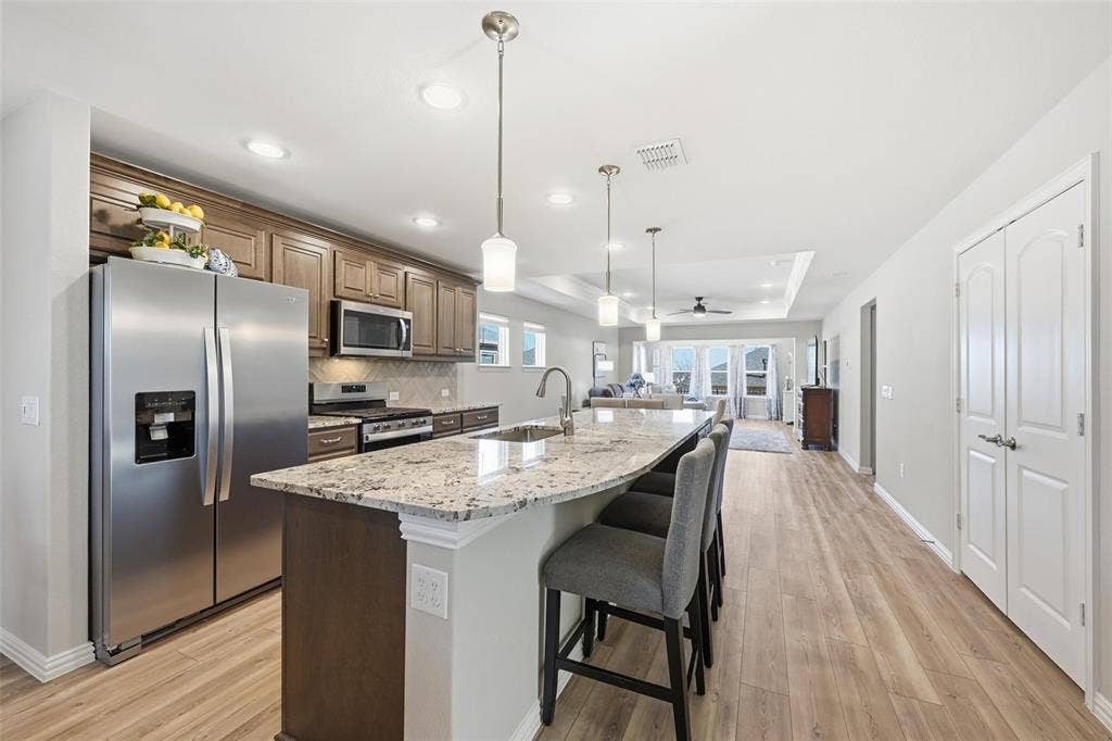 9232 Riverlight Road, McKinney, TX 75071 9232 Riverlight Road, McKinney, TX 75071