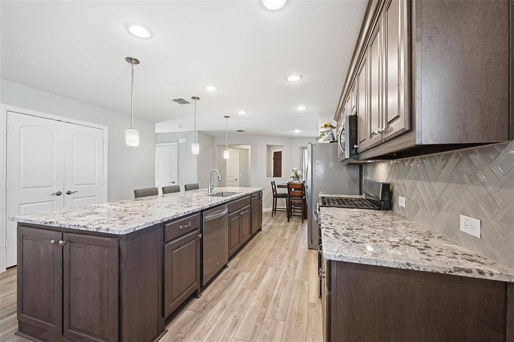 9232 Riverlight Road, McKinney, TX 75071 9232 Riverlight Road, McKinney, TX 75071