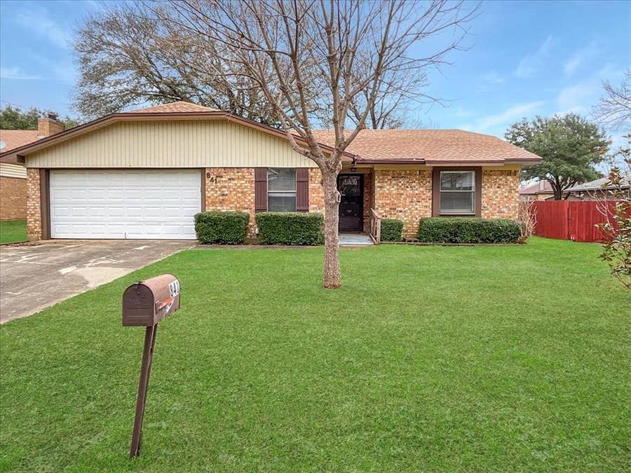 Property photo for 841 S Atkerson Lane, Euless, TX