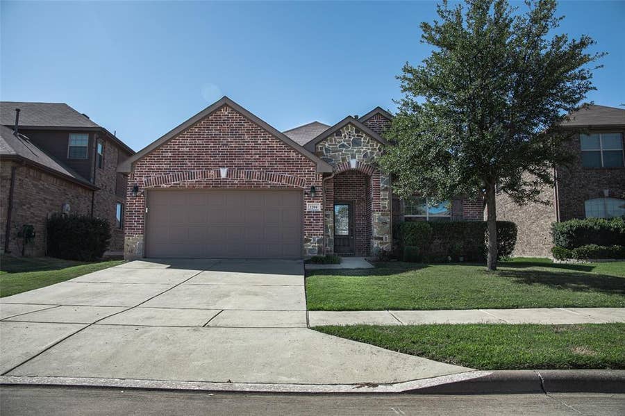 Property photo for 2204 Willow Creek Drive, Little Elm, TX
