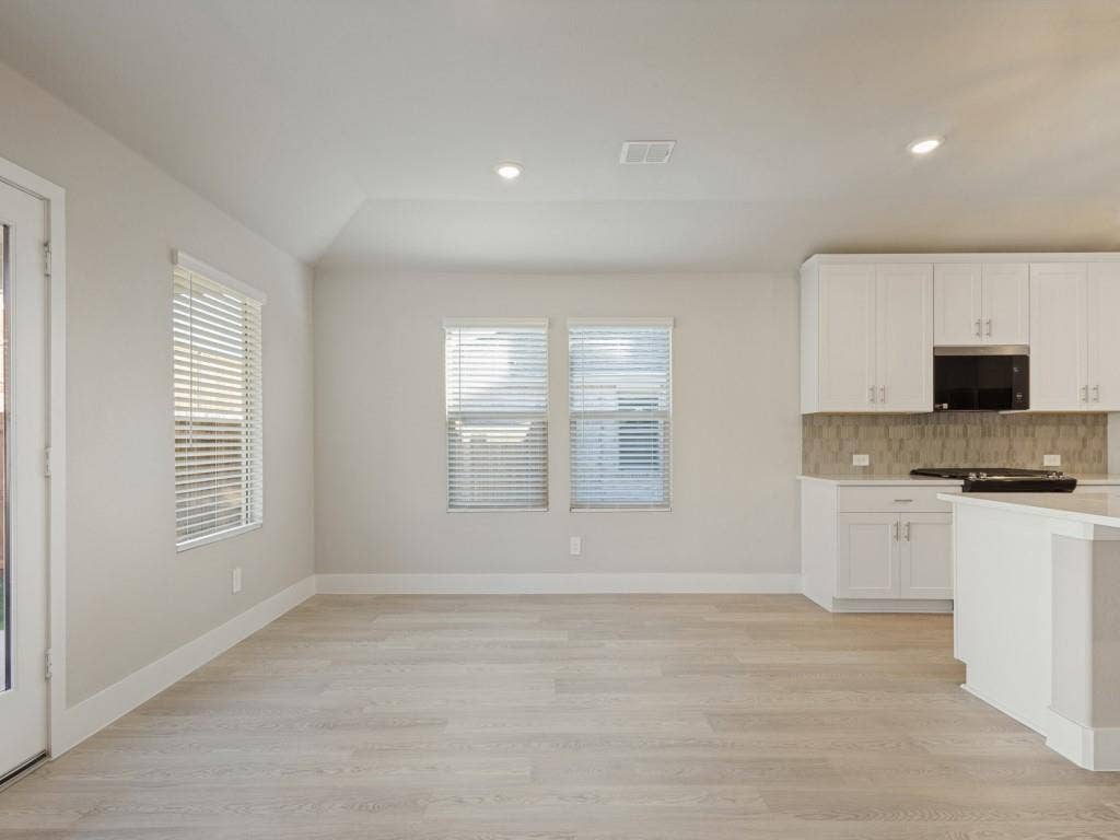 6203 Castamere Drive, Princeton, TX 75071 6203 Castamere Drive, Princeton, TX 75071