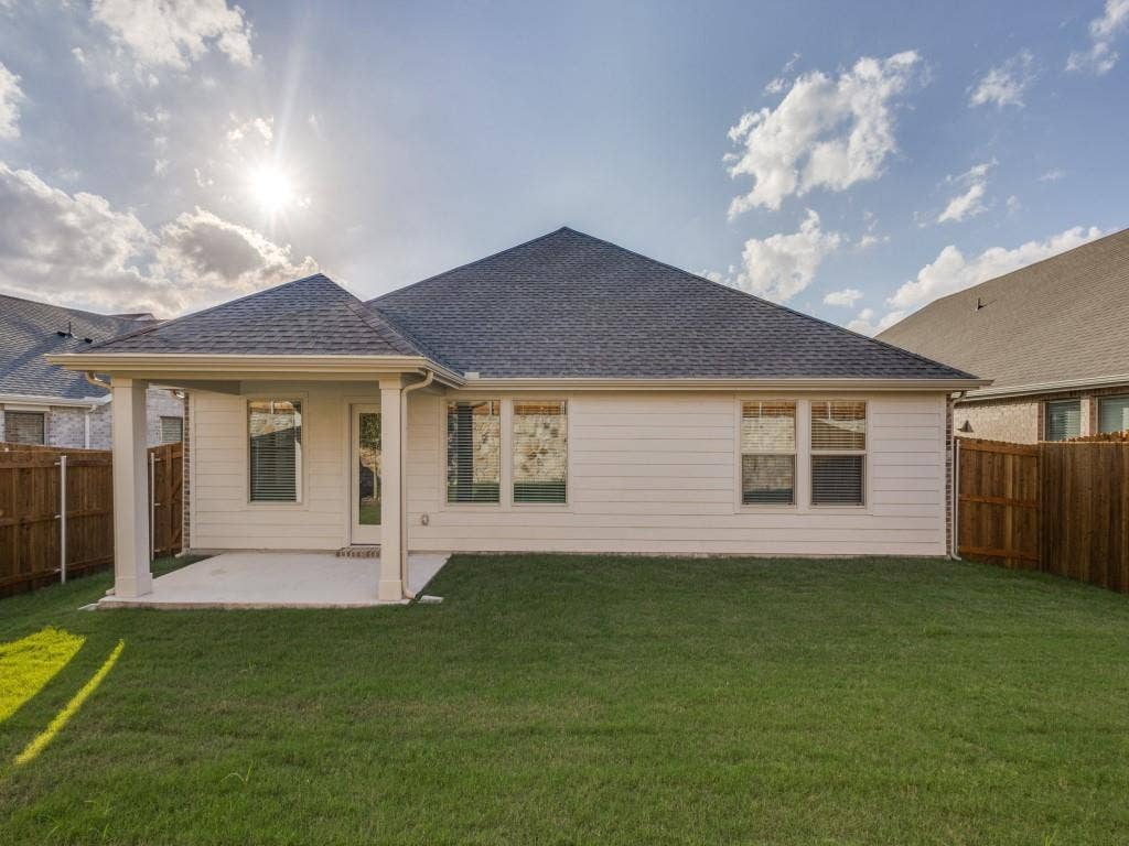 6203 Castamere Drive, Princeton, TX 75071 6203 Castamere Drive, Princeton, TX 75071