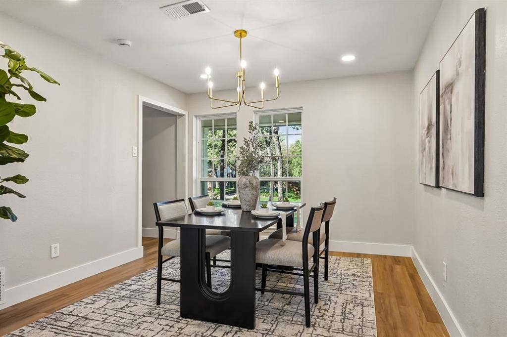 2872 Hurstview Drive, Hurst, TX 76054