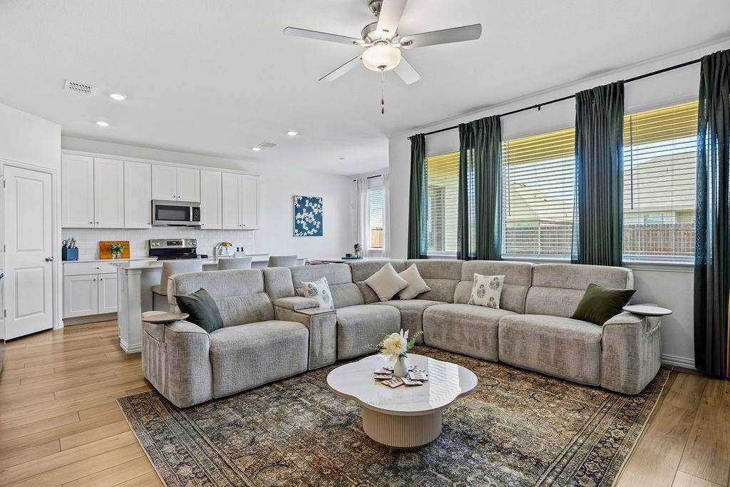 5127 Penrose Drive, Princeton, TX 75407 5127 Penrose Drive, Princeton, TX 75407