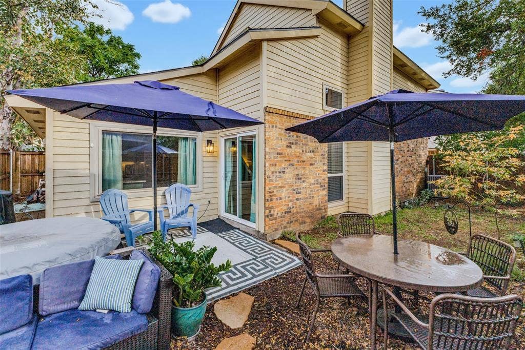 2715 Harbinger Lane, Dallas, TX 75287