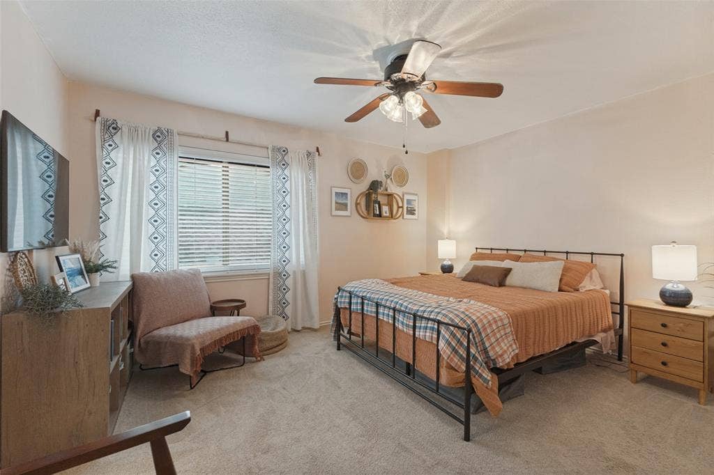 Upstairs bedroom